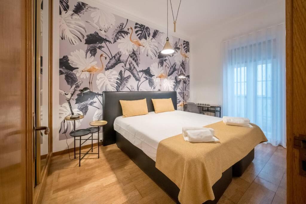 Beautiful Apartment Near The Center Of Lisbon Exterior photo